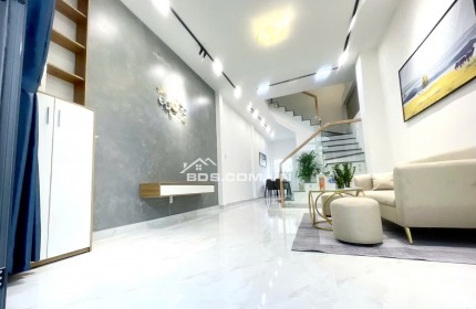GIẢM 200TR CÒN 5,8 TỶ, BÁN NHÀ HẺM Ô TÔ NGUYỄN VĂN ĐẬU, BÌNH THẠNH, 42 M2 SHR, NHÀ MỚI HOÁN CÔNG ĐẦY ĐỦ